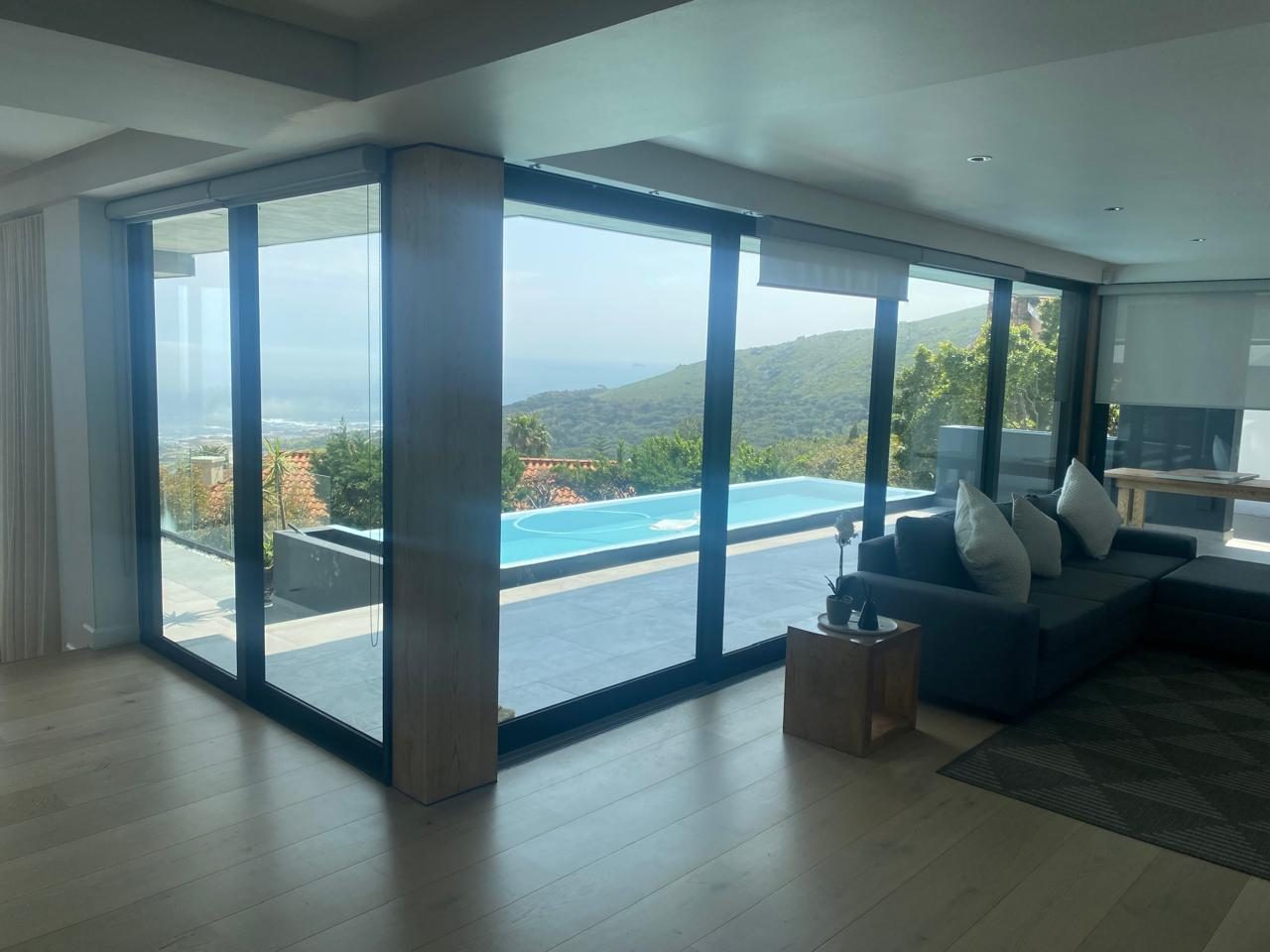 House Geniva, Camps Bay - photo 4